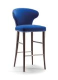 CAMELIA dizajnová barová stolička SG s kovovým ukončením masívne nožičky rôzne morenia látka koža