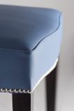 DEVON dizajnová stolička s podrúčkami S masívne nožičky rôzne morenia látka koža