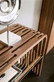 MILLERIGHE dizajnový nízky stolík z masívu P&amp;C