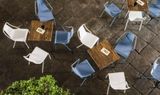 OLA OUT outdoorové barové stoličky z kovu stohovateľné