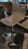 BINGO barová dizajnová stolička výškovo nastaviteľná