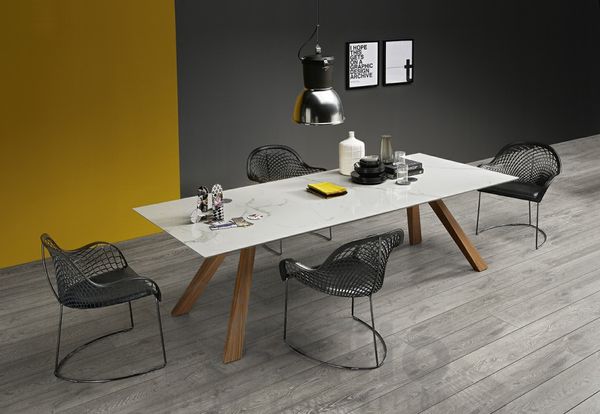 ZEUS dizajnový jedálenský stôl keramika
